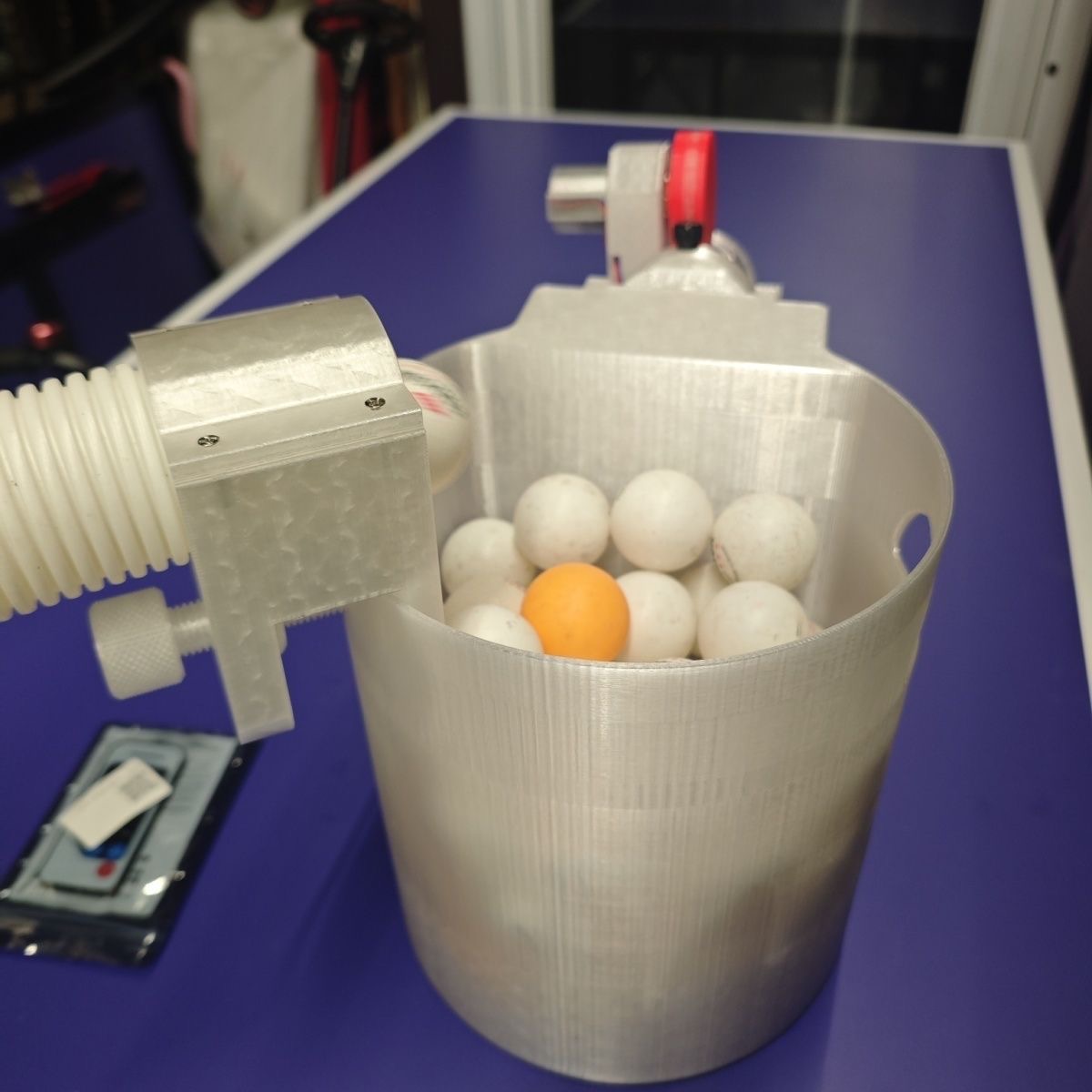 Table Tennis Launcher - Macchina Automatica per il Lancio di